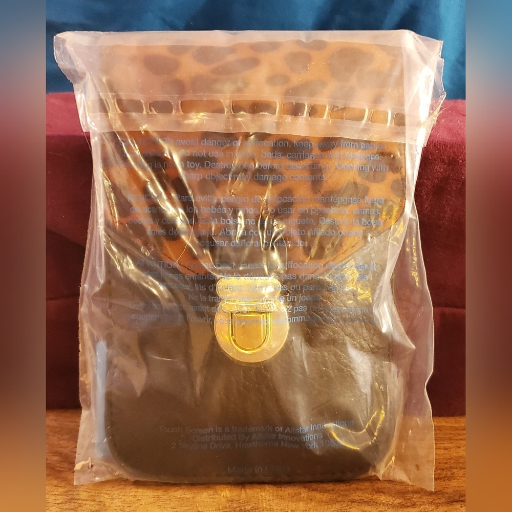 Lori Greiner Touch Screen Crossbody